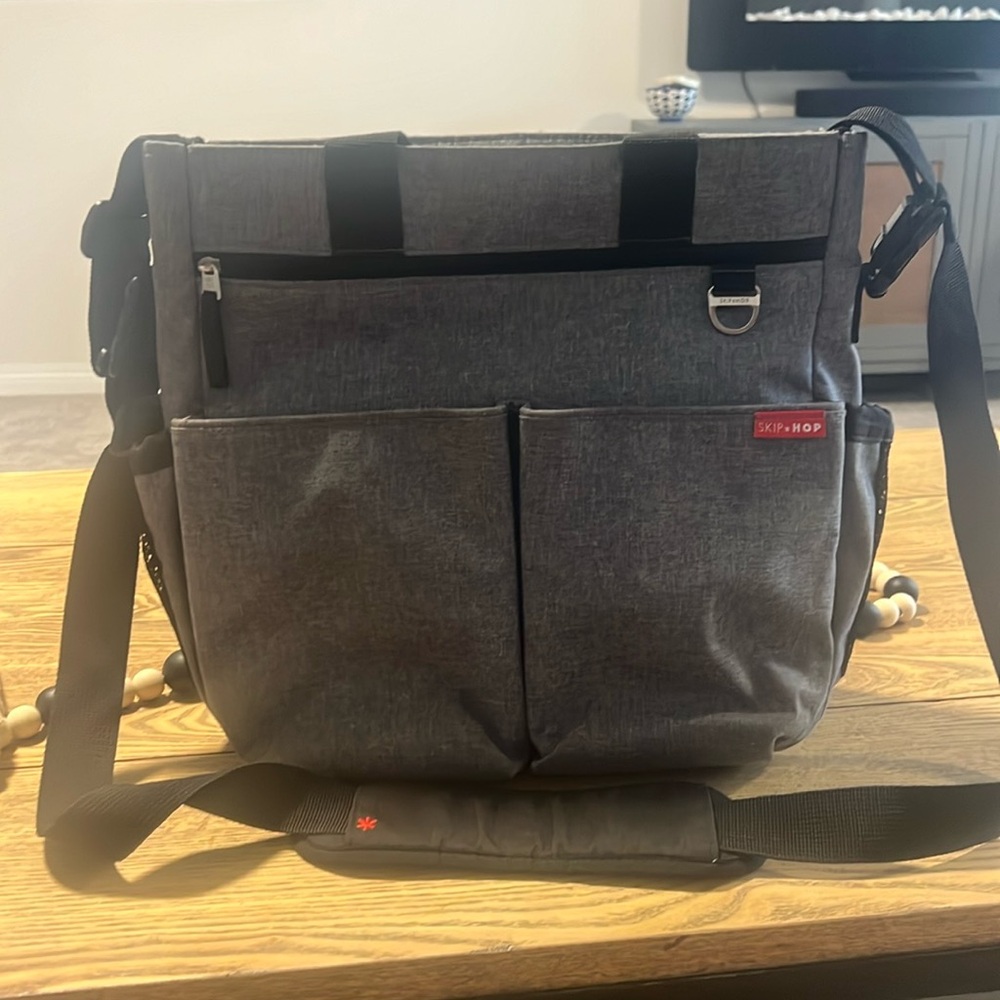Skip Hop Duo Signature Diaper Bag - Grey